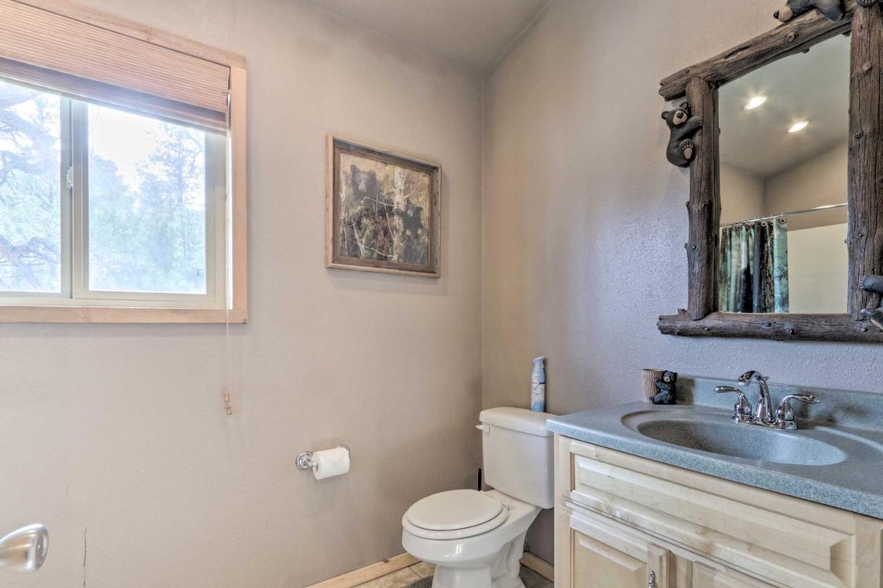 Cozy Heber-Overgaard Cabin With Fire Pit, Game Room! المظهر الخارجي الصورة